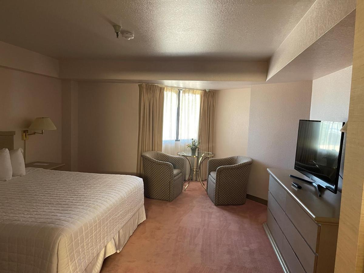 Ramada By Wyndham Viscount Suites Tucson East Buitenkant foto